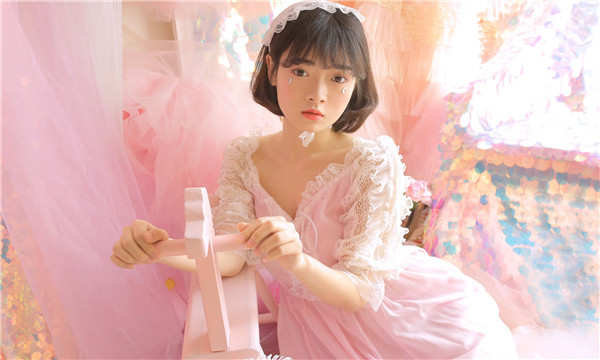 金口河供卵试管代怀生子多少钱？这一直是很多不孕不育家庭关注的话题。在中国，不孕不育的发生率越来越高，根据《中国不孕不育现状调研报告》显示，育龄夫妇的不孕不育率从20年前的3%增长至现在的12.5%-18.2%，患者人数高达6000万以上。在这样的背景下，许多家庭通过供卵试管来实现自己的生育梦想。那么，供卵试管代怀生子的费用到底是多少呢？